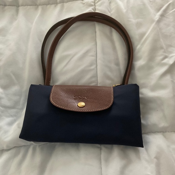 Longchamp Handbags - Longchamp Le Pliage